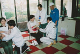 H16年度　神戸市総合防災訓練に参加