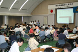 機能訓練講習会の模様